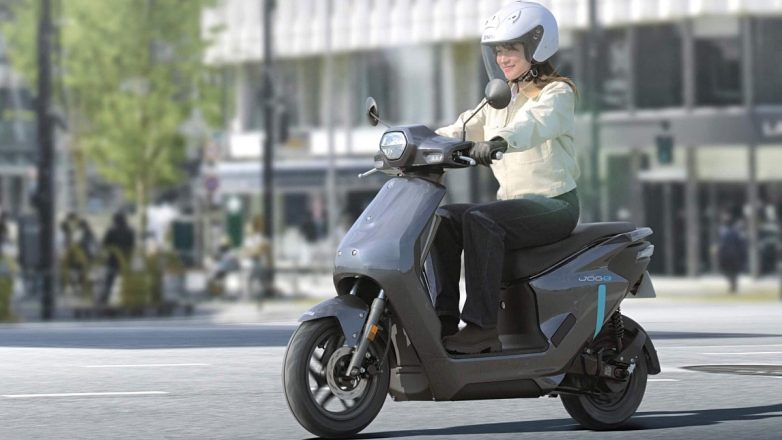Το νέο JOG Electric της Yamaha κάνει οικονομία στο ρεύμα!
