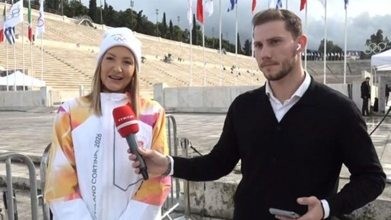 Η Ράνια Τζίμα όπως δεν την έχετε ξαναδεί: Λαμπαδηδρόμος στην τελετή παράδοσης της Ολυμπιακής Φλόγας