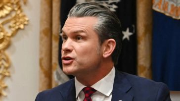 SignalGate: Ο Χέγκσεθ «έθεσε σε κίνδυνο» τον στρατό των ΗΠΑ