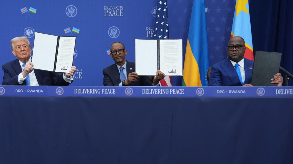 Ο Τραμπ και οι ηγέτες της ΛΔ Κονγκό και της Ρουάντας υπέγραψαν ειρηνευτική συμφωνία στην Ουάσινγκτον