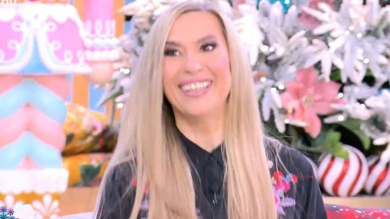 Από την Αιθιοπία στην καρδιά της οικογένειας: Η Βίκυ Βολιώτη μιλά για την Άννα και την ψυχοφθόρα διαδικασία υιοθεσίας Από την Αιθιοπία στην καρδιά της οικογένειας: Η Βίκυ Βολιώτη μιλά για την Άννα και την ψυχοφθόρα διαδικασία υιοθεσίας