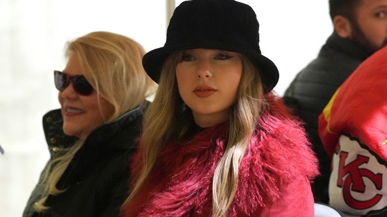 Η μητέρα της Τέιλορ Σουίφτ εμφανίζεται στο ντοκιμαντέρ της ποπ τραγουδίστριας