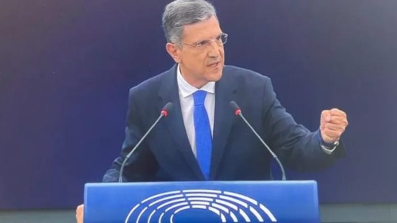 Επίτροπος σε Γ. Αυτιά: «Εντός 12 εβδομάδων οι αποζημιώσεις στο 95% από φυσικές καταστροφές»