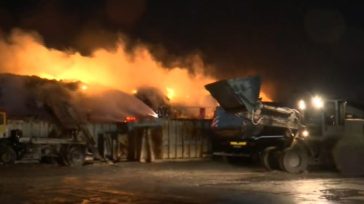 Θεσσαλονίκη: Φωτιά σε εταιρεία ανακύκλωσης στα Διαβατά