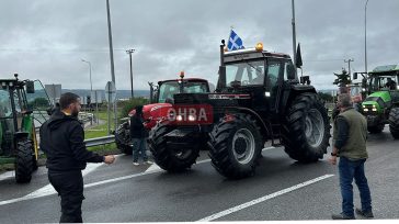 Οι αγρότες έκλεισαν την Εθνική οδό στο ύψος της Θήβας