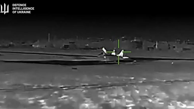 Η Ουκρανία κατέστρεψε μαχητικό αεροσκάφος και ραντάρ της Ρωσίας στην Κριμαία Η Ουκρανία κατέστρεψε μαχητικό αεροσκάφος και ραντάρ της Ρωσίας στην Κριμαία