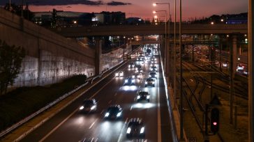 Κυκλοφοριακή συμφόρηση σε Κηφισό λόγω τροχαίων – Στο «κόκκινο» και η Κηφισίας