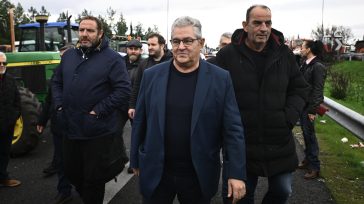 Κουτσούμπας: «Στηρίζουμε τον δίκαιο αγώνα των αγροτών σε όλη την Ελλάδα»