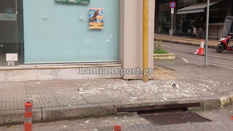 Τραυματίστηκε 35χρονος από πτώση σοβάδων