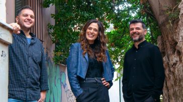 Ραντεβού στην Απανεμιά με τη Βερόνικα Δαβάκη