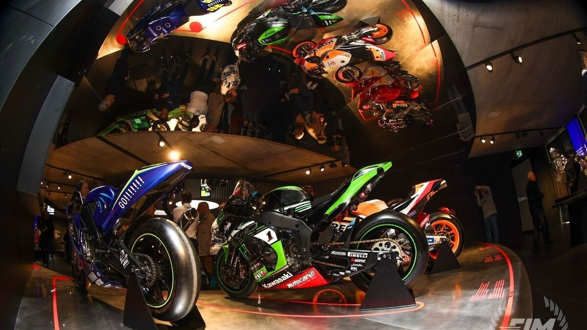 Εγκαίνια του Μουσείου RMM Αγωνιστικής Μοτοσυκλέτας από την FIM