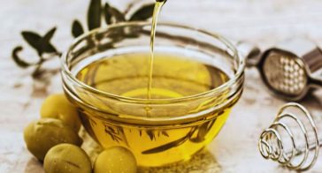 Σύλληψη άνδρα για μεταφορά λαδιού άγνωστης προελεύσεως