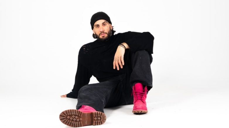 Mente Fuerte: Παρουσιάζει το «Συμπαντικό» του πρότζεκτ από την Minos EMI