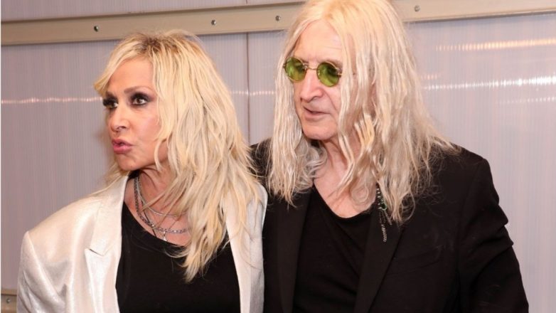 Νίκος Καρβέλας: Γιόρτασε την ονομαστική του εορτή στην Άννα Βίσση – Η στιγμή που πήρε το μικρόφωνο και τραγούδησε