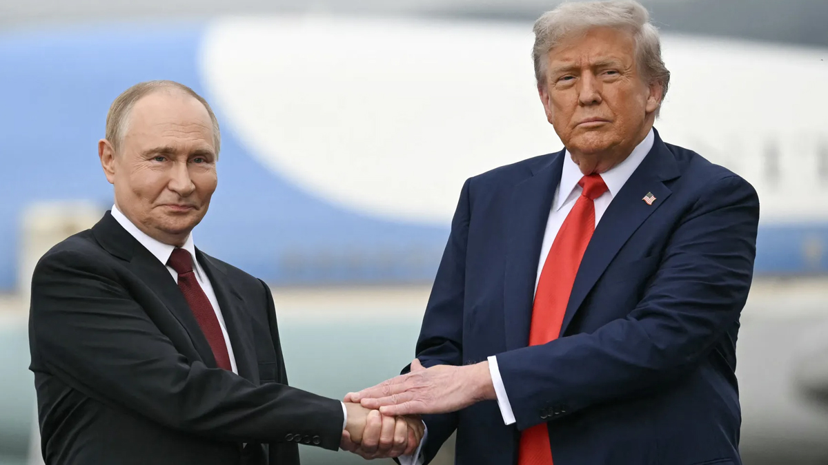 Θετικές αντιδράσεις του Κρεμλίνου στο μανιφέστο Τραμπ για την Ευρώπη και την Αμερική