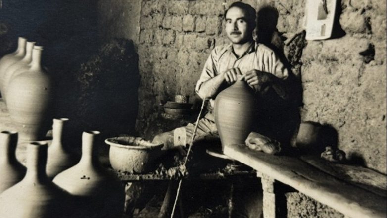 Η Τέχνη που αντιστέκεται – Οι Κεραμίστες του Αμαρουσίου φύλακες της παράδοσης και της ελληνικής αγγειοπλαστικής Η Τέχνη που αντιστέκεται – Οι Κεραμίστες του Αμαρουσίου φύλακες της παράδοσης και της ελληνικής αγγειοπλαστικής