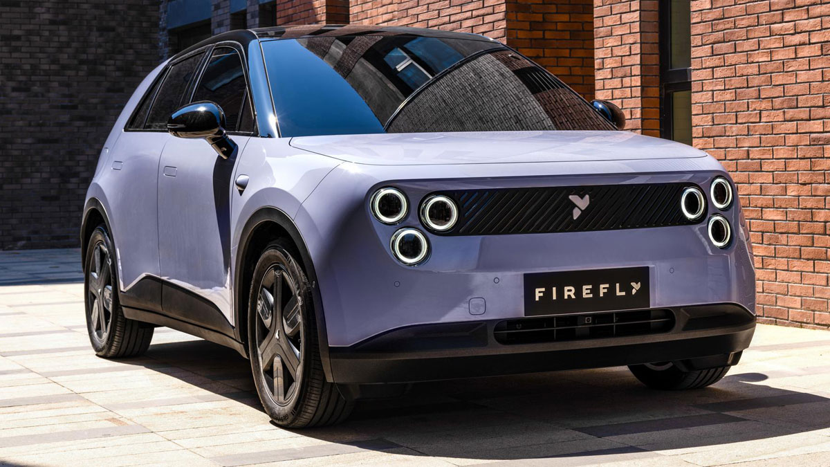 Τα μοντέλα της NIO και το Firefly, σας περιμένουν στο Golden Hall για να τα οδηγήσετε