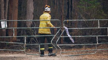 Σίδνεϊ : Πυροσβέστης έχασε τη ζωή του την ώρα που έκανε κατάσβεση πυρκαγιάς