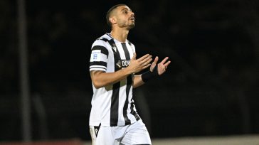 Πλήγμα με Γιακουμάκη στον ΠΑΟΚ