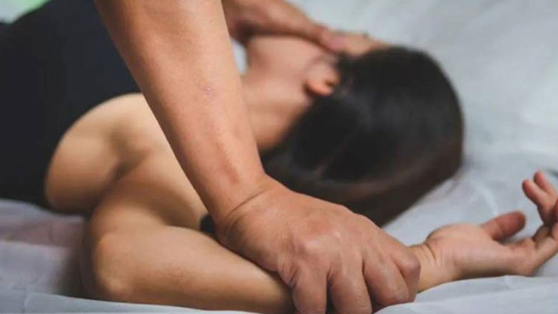 Τύρναβος: 19χρονη κατήγγειλε για απόπειρα βιασμού 21χρονο Τύρναβος: 19χρονη κατήγγειλε για απόπειρα βιασμού 21χρονο