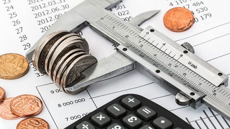 ΦΠΑ και φόροι κατανάλωσης αδειάζουν τις τσέπες των Ελλήνων ΦΠΑ και φόροι κατανάλωσης αδειάζουν τις τσέπες των Ελλήνων