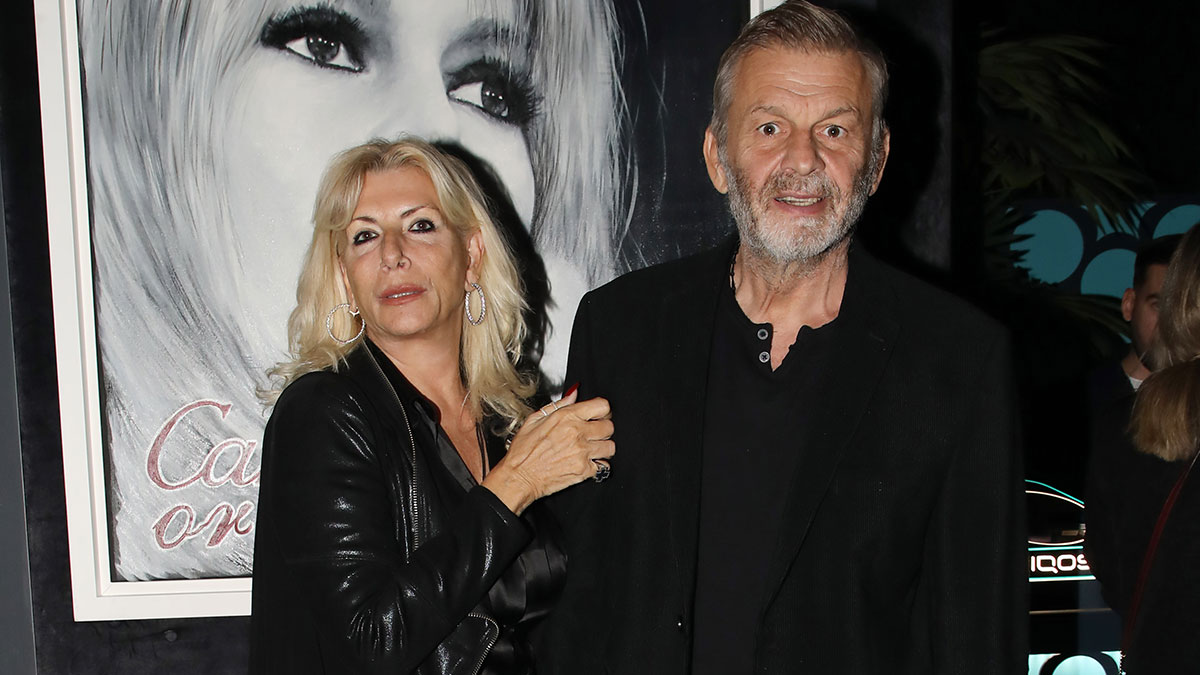 Απόστολος Γκλέτσος: Βραδινή έξοδος στον Ρέμο με την σύντροφό του, Ιζαμπέλα Αρβανίτη – Χόρεψε και ζεϊμπέκικο