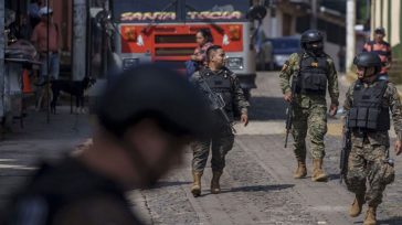 Ελ Σαλβαδόρ: Στρατιωτικοί παραπέμπονται σε δίκη για τη σφαγή 986 πολιτών