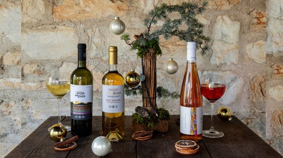 Τo Σαμιώτικο Μοσχάτο στρώνει το Χριστουγεννιάτικο τραπέζι