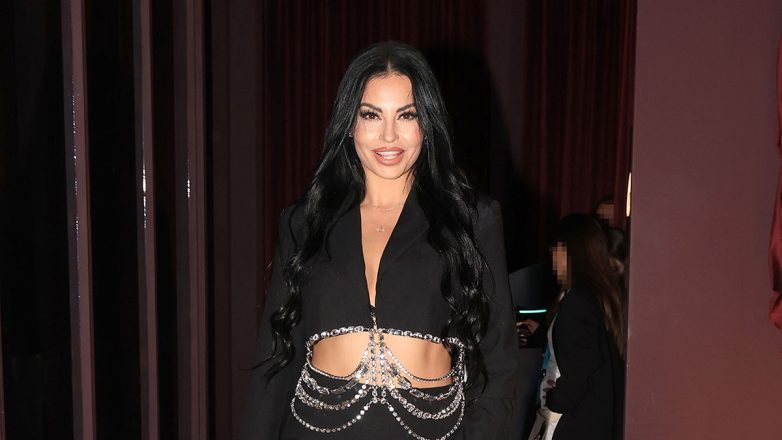 Δήμητρα Αλεξανδράκη: Το παρασκήνιο της καταδίωξης στο βουνό – «Έβγαλα το κεφάλι μου από το παράθυρο και τους είπα…» Δήμητρα Αλεξανδράκη: Το παρασκήνιο της καταδίωξης στο βουνό – «Έβγαλα το κεφάλι μου από το παράθυρο και τους είπα…»