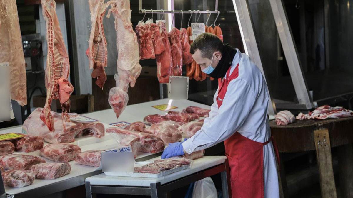 Οι κρεοπώλες σκέφτονται να μην ανοίξουν την Κυριακή 14 Δεκεμβρίου