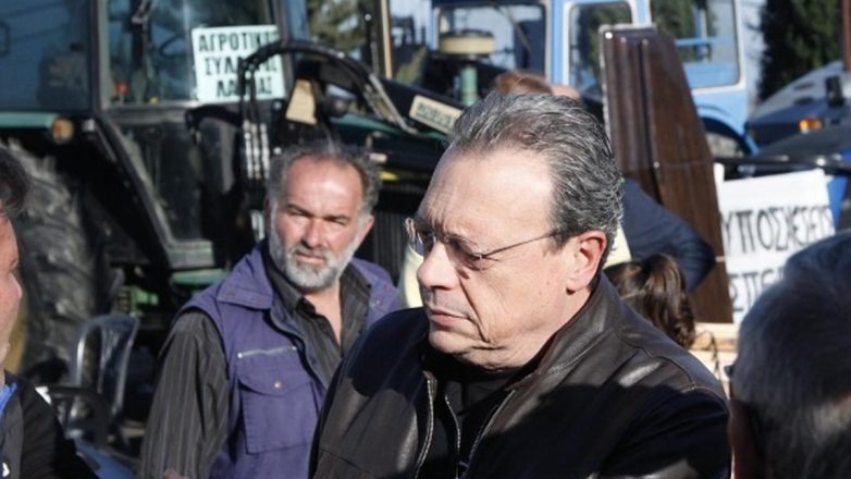 Φάμελλος: Στηρίζουμε τον τίμιο αγώνα των αγροτών Φάμελλος: Στηρίζουμε τον τίμιο αγώνα των αγροτών