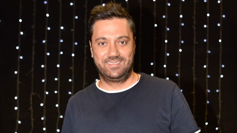 Γιώργος Θεοφάνους: Εξώδικο στον μουσικοσυνθέτη από την εταιρεία παραγωγής μετά την ακυρωμένη συναυλία στο Ναύπλιο Γιώργος Θεοφάνους: Εξώδικο στον μουσικοσυνθέτη από την εταιρεία παραγωγής μετά την ακυρωμένη συναυλία στο Ναύπλιο