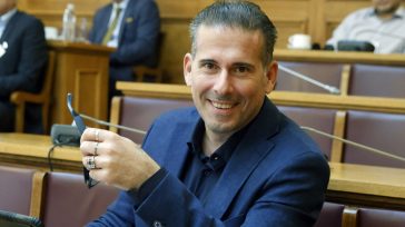 Διαμαντής Καραναστάσης: Το νέο του επαγγελματικό βήμα μετά την αποχώρηση από την «Πλεύση Ελευθερίας»