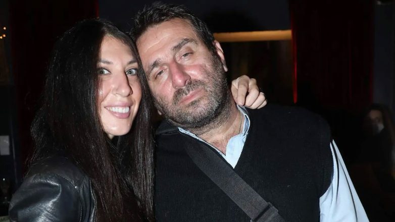 Ηλίας Βαλάσης: Σοκάρει για το τροχαίο που είχε με την σύζυγό του – «Νόμιζα ότι θα πεθάνω, έσπασα 16 πλευρά» Ηλίας Βαλάσης: Σοκάρει για το τροχαίο που είχε με την σύζυγό του – «Νόμιζα ότι θα πεθάνω, έσπασα 16 πλευρά»