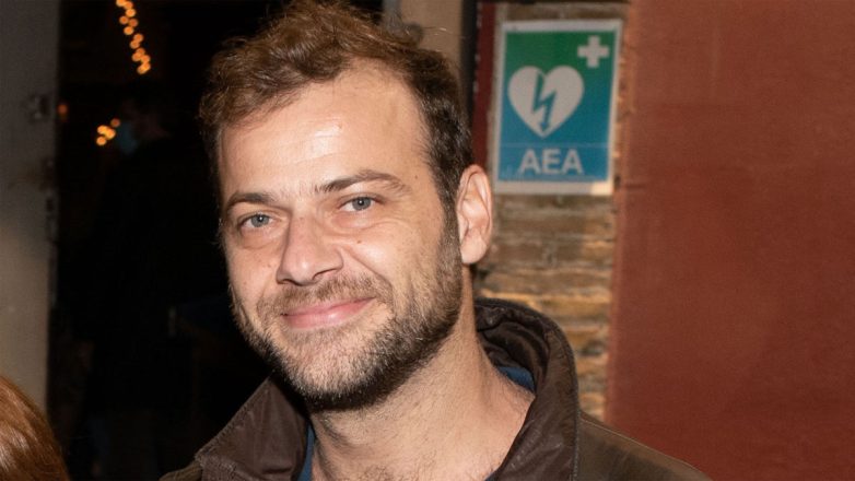 Ορέστης Τζιόβας: Ερωτευμένος ο ηθοποιός – «Είμαι με μία κοπέλα και είμαστε μια χαρά!» Ορέστης Τζιόβας: Ερωτευμένος ο ηθοποιός – «Είμαι με μία κοπέλα και είμαστε μια χαρά!»