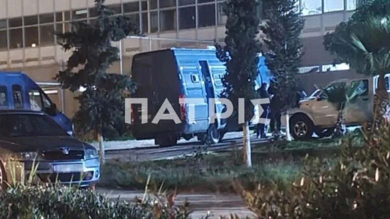 Παράνομες επιδοτήσεις ΟΠΕΚΕΠΕ: Το πρωί της Κυριακής φτάνουν με πλοίο στον Πειραιά οι 15 συλληφθέντες από την Κρήτη Παράνομες επιδοτήσεις ΟΠΕΚΕΠΕ: Το πρωί της Κυριακής φτάνουν με πλοίο στον Πειραιά οι 15 συλληφθέντες από την Κρήτη