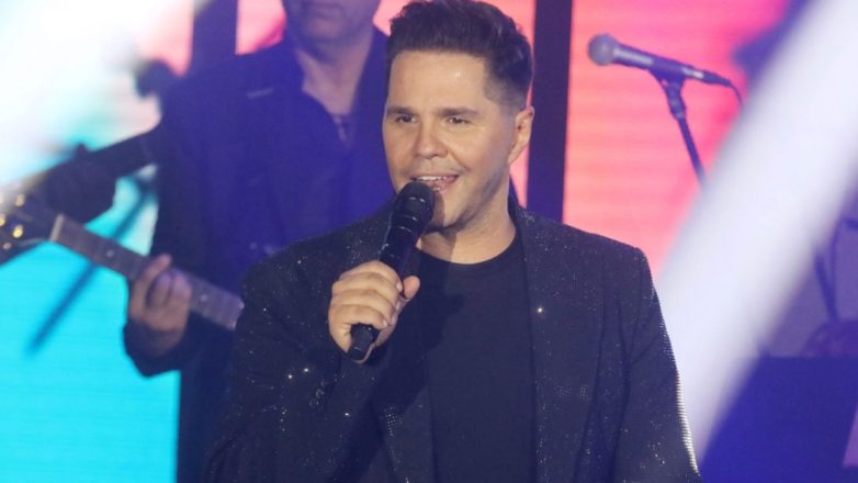 «Λέω έτσι θα πάω, στο Δοξαπατρί»: Ο Γιώργος Τσαλίκης διέκοψε συναυλία γιατί νόμιζε ότι τον σημαδεύουν με όπλο «Λέω έτσι θα πάω, στο Δοξαπατρί»: Ο Γιώργος Τσαλίκης διέκοψε συναυλία γιατί νόμιζε ότι τον σημαδεύουν με όπλο