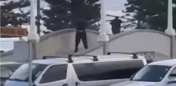 Αυστραλία: Πυροβολισμοί στην παραλία Μπόνταϊ του Σίδνεϊ – Δύο συλλήψεις