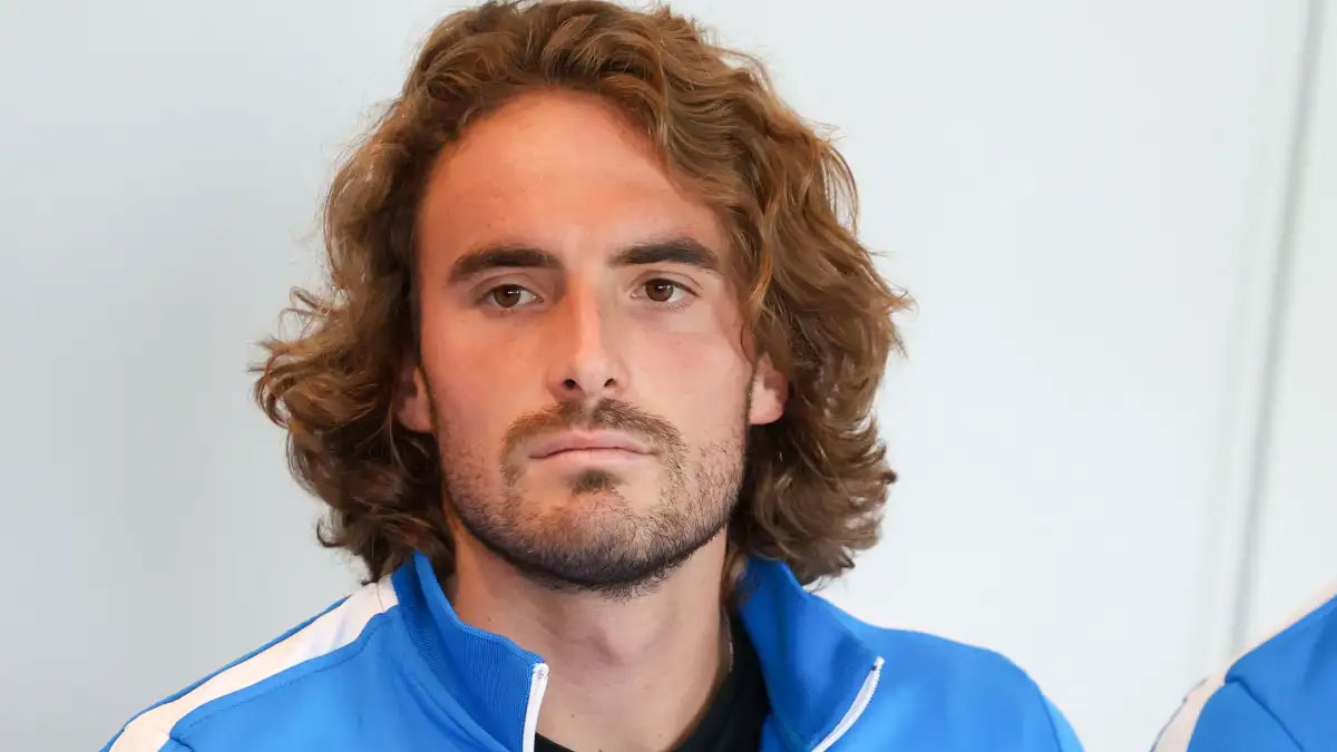 Στέφανος Τσιτσιπάς: «Ουδέποτε υπήρξε παράνομος – Έχει δίπλωμα» λέει κατηγορηματικά ο δικηγόρος του