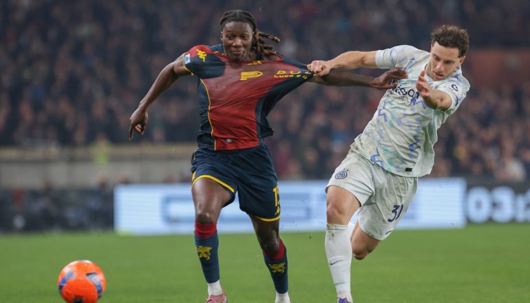 Ιταλία: Η Ίντερ… ξετύλιξε τα «δώρα» των Μίλαν και Νάπολι και έπιασε κορυφή! Ιταλία: Η Ίντερ… ξετύλιξε τα «δώρα» των Μίλαν και Νάπολι και έπιασε κορυφή!