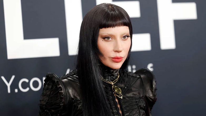 Lady Gaga: Χορευτής γλίστρησε από τη σκηνή στη Σίδνεϋ – Σοκ κατά τη διάρκεια της συναυλίας