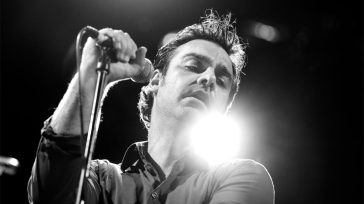 Ο Δώρος Δημοσθένους στο Half Note