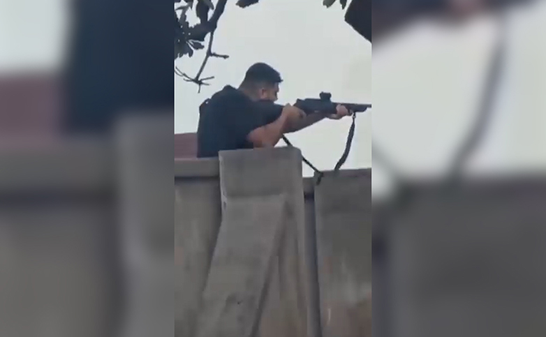 Επίθεση στο Σίδνεϊ: Πατέρας και γιος φέρονται να συνδέονται με τον ISIS