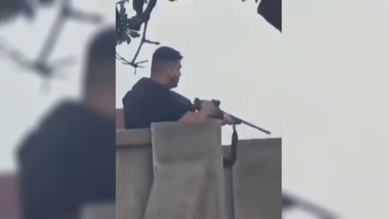 Επίθεση στο Σίδνεϊ: Πατέρας και γιος φέρονται να συνδέονται με τον ISIS Επίθεση στο Σίδνεϊ: Πατέρας και γιος φέρονται να συνδέονται με τον ISIS