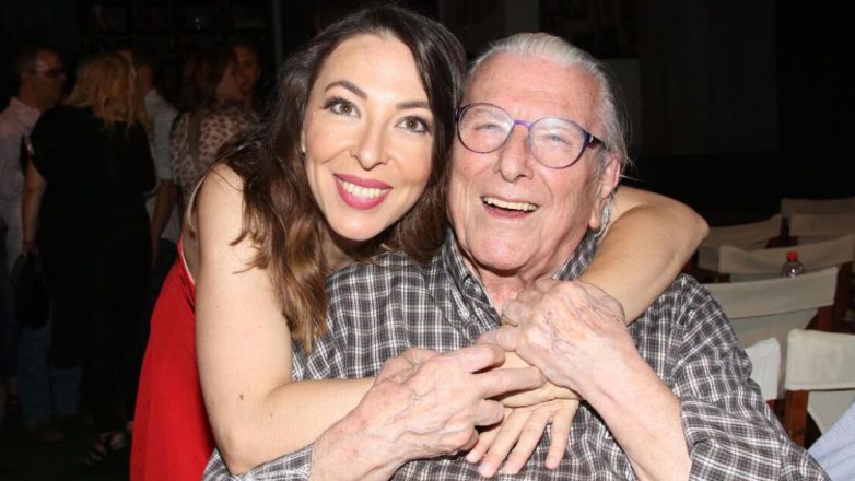 Αλίκη Κατσαβού: Συγκινεί με νέα ανάρτηση για τον Κώστα Βουτσά – «Μια επένδυση ζωής!» Αλίκη Κατσαβού: Συγκινεί με νέα ανάρτηση για τον Κώστα Βουτσά – «Μια επένδυση ζωής!»