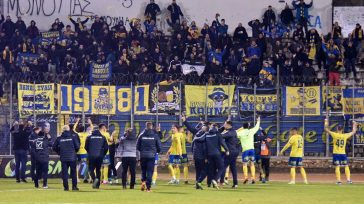 Με κόσμο στο Πανθεσσαλικό ο Παναιτωλικός