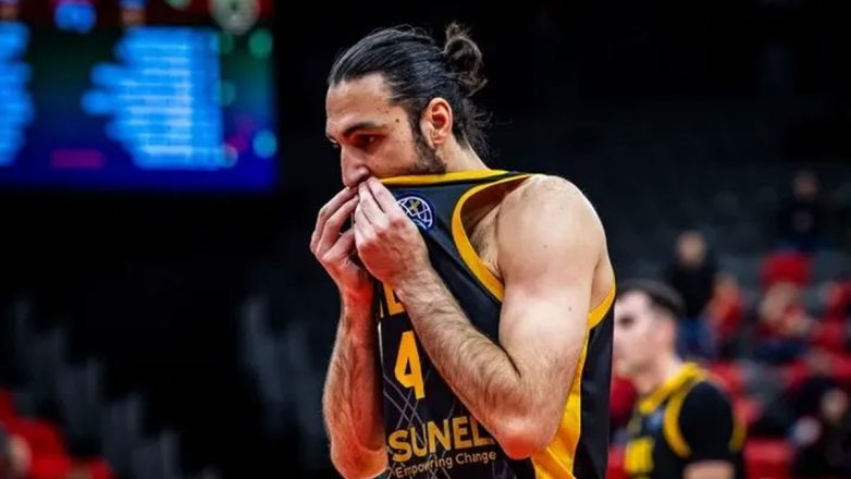 Basketball Champions League: Αδιάφορη ήττα για την ΑΕΚ, 80-69 η Σόλνοκι Basketball Champions League: Αδιάφορη ήττα για την ΑΕΚ, 80-69 η Σόλνοκι
