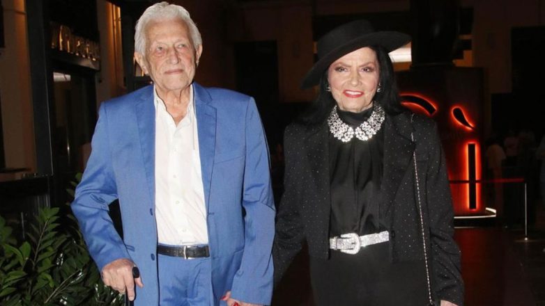 Ζωζώ Σαπουντζάκη: Όλη η αλήθεια για την κατάσταση της υγείας της – Τι συμβαίνει με τον σύντροφό της Ζωζώ Σαπουντζάκη: Όλη η αλήθεια για την κατάσταση της υγείας της – Τι συμβαίνει με τον σύντροφό της