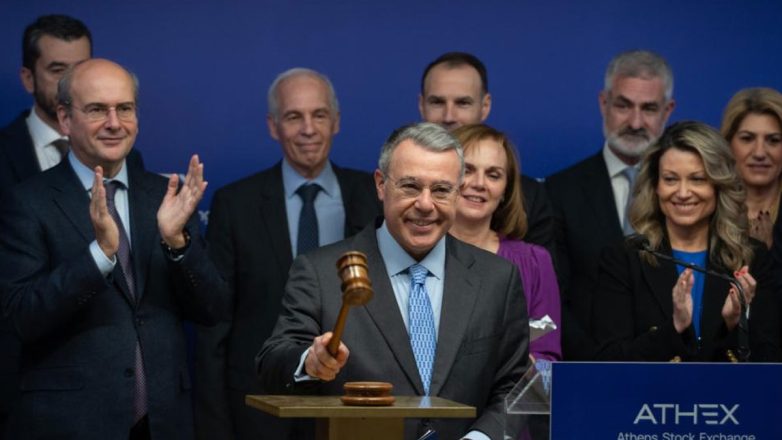 Alpha Bank: 100 χρόνια συνεχούς παρουσίας στο Χρηματιστήριο Αθηνών