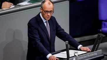 Μερτς: «Ανοιχτό το ενδεχόμενο συμμετοχής της Bundeswehr σε πιθανή πολυεθνική δύναμη στην Ουκρανία»